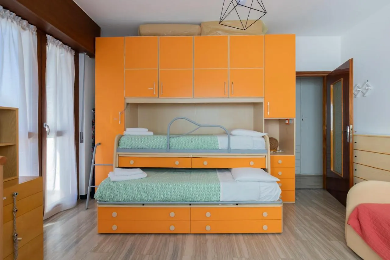Maranta Aprica Apartment